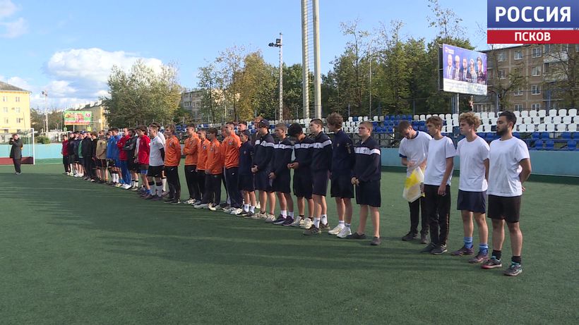 Псковичи дебютировали на чемпионате России по хоккею на траве и заняли 5-е место