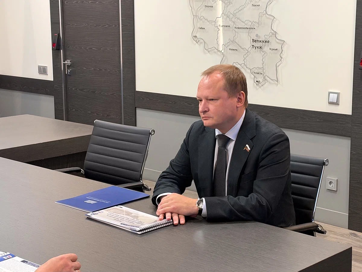 В Москве прошла рабочая встреча Антона Мороза с губернатором Псковской области 