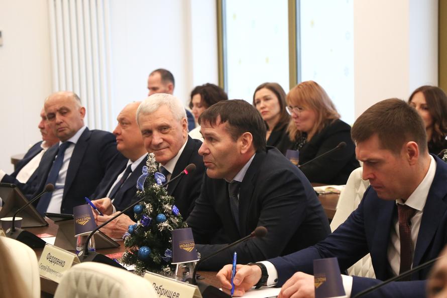Заключительное в 2025 году заседание Совета НОСТРОЙ состоялось в Москве